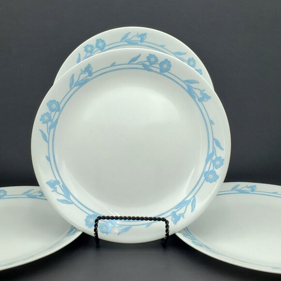 Corelle Cornsilk Dinner Plates Corning Blue Flowers Bands Leaves Plates - Picture 1 of 6